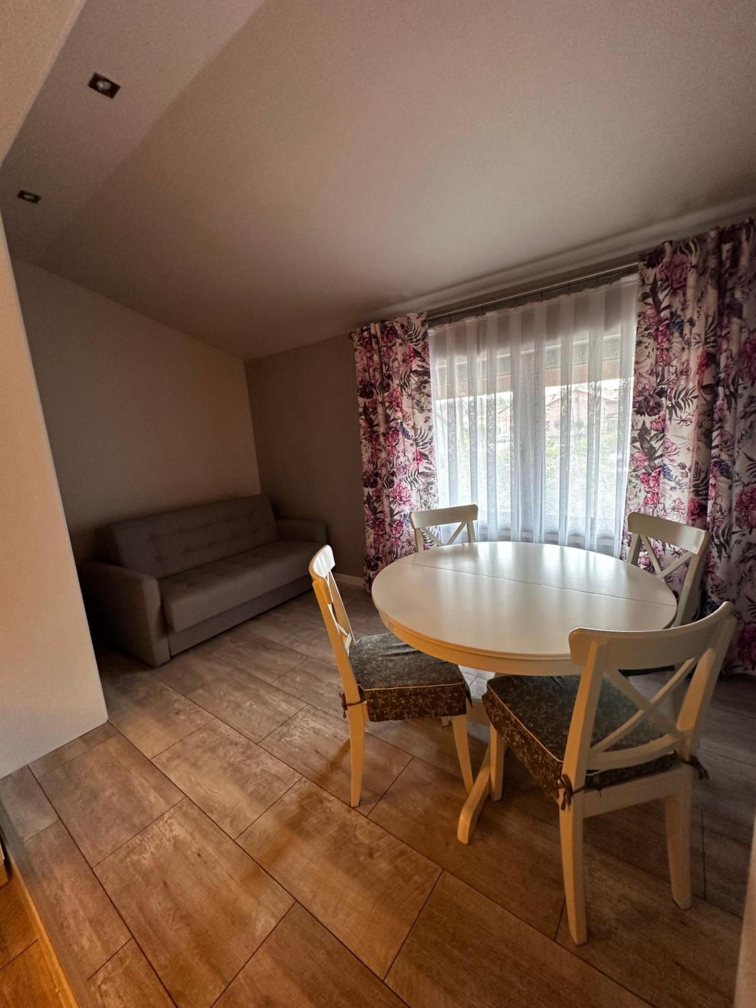 Apartamenty Czerwona Roza Wieprz  Dış mekan fotoğraf